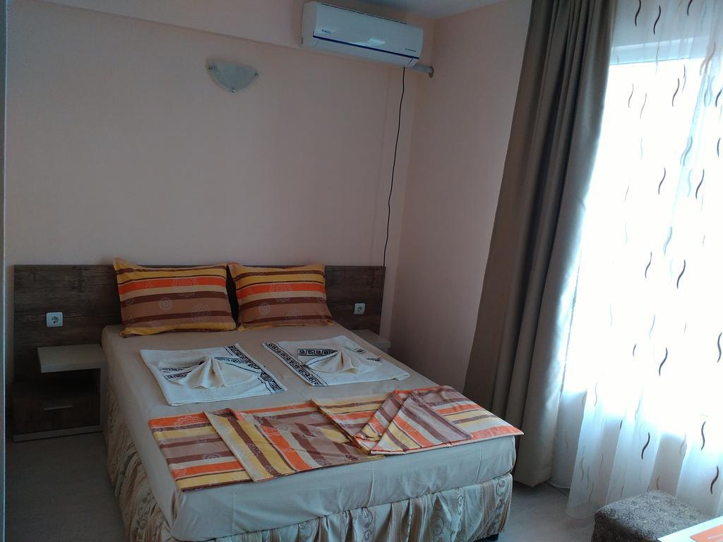 Fits Guest House Primorsko Luaran gambar