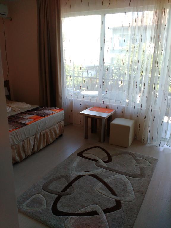 Fits Guest House Primorsko Luaran gambar